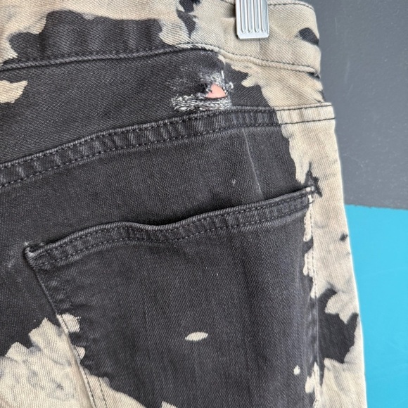 Current/Elliott Black and Cream Tie-Dye Jeans - Picture 7 of 13